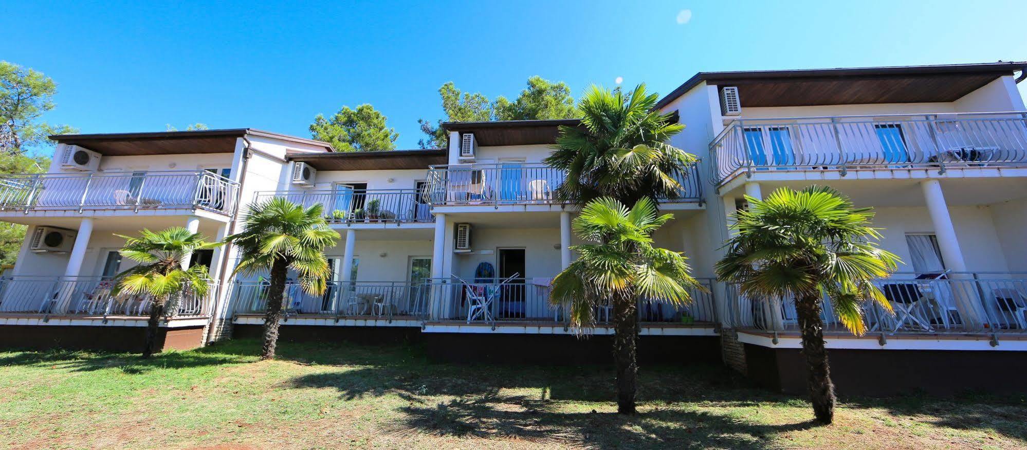 Ai Pini Medulin Resort ภายนอก รูปภาพ
